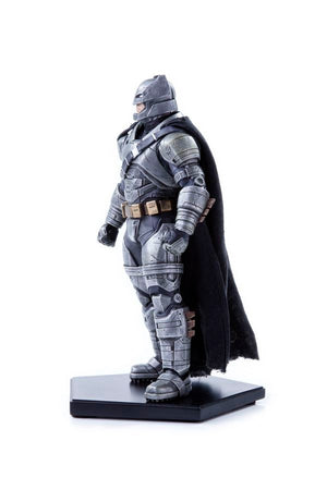 DC Iron Studios Batman v Superman Armored Batman 1:10 Scale Statue