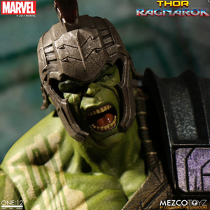 Marvel Mezco Ragnarok Gladiator Hulk One:12 Scale Action Figure