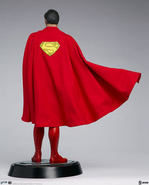 DC Sideshow Collectibles Superman Christopher Reeve Premium Format 1:4 Scale Statue Coming Soon