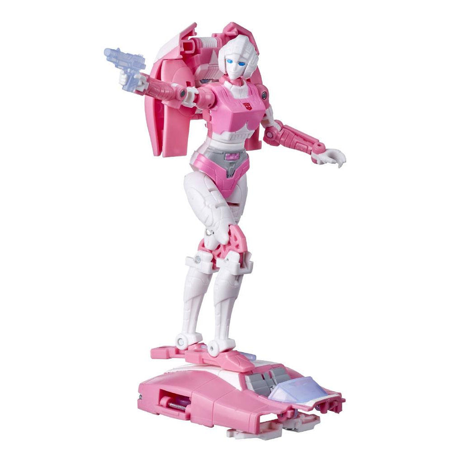 Transformers Kingdom War For Cybertron Deluxe Arcee Action Figure
