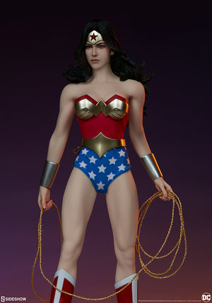 DC Sideshow Collectibles Wonder Woman 1:6 Scale Action Figure